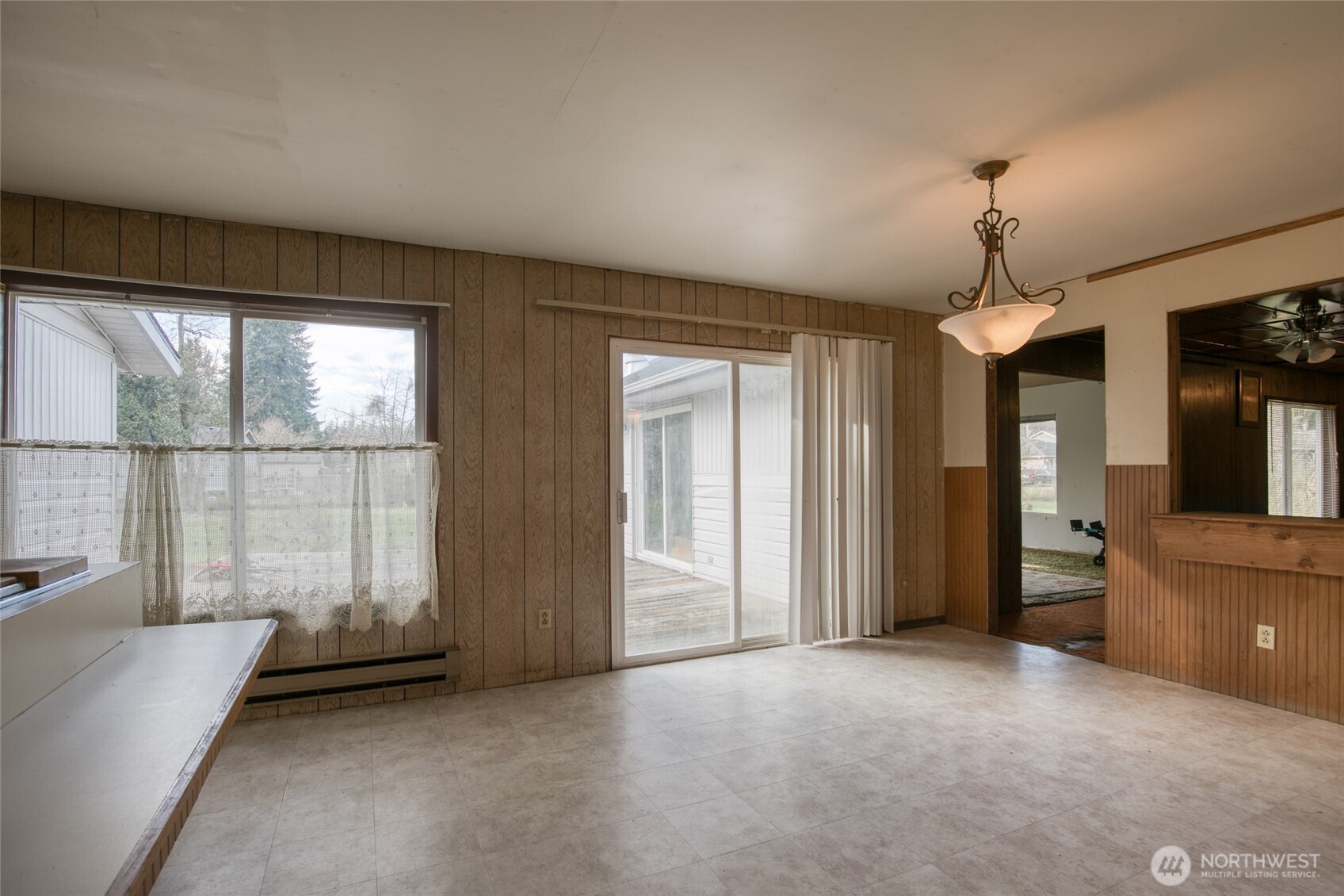 545 North 12th Street Elma, WA 98541 - Photo 8 of 35