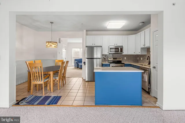 $425,000 | 38179 Greenport Lane, Ocean View, DE 19970