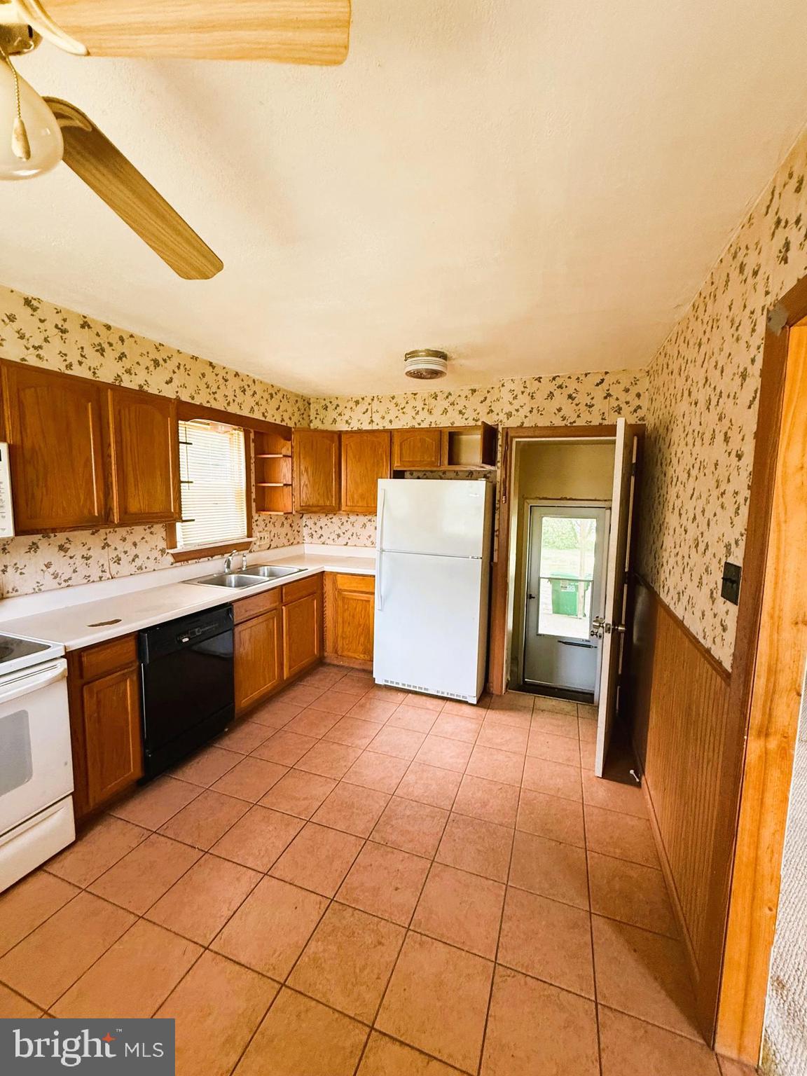 518 Barretts Run Road Bridgeton, NJ 08302 - Photo 5 of 22