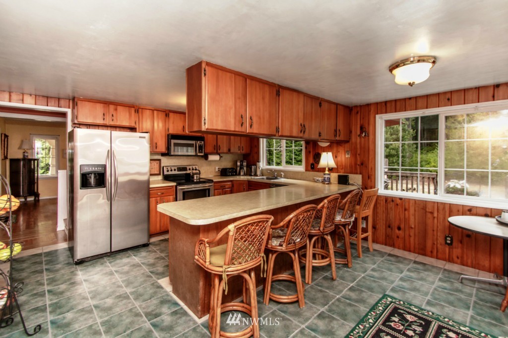 7601 Southeast King Road Port Orchard, WA 98367 - Photo 17 of 25 Gallery Image 17