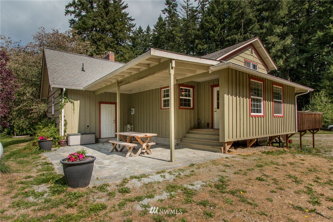 7601 Southeast King Road Port Orchard, WA 98367 - Photo 5 of 25 Gallery Image 5