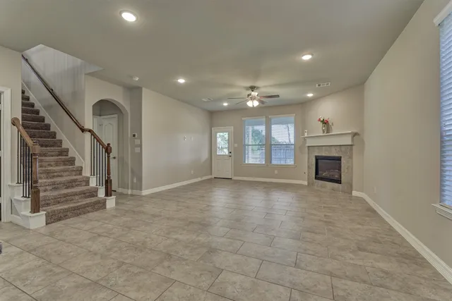 $2,750 | 132 Cobble Medley Court, Conroe, TX 77318