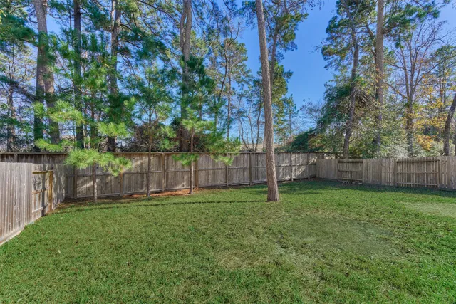 $2,750 | 132 Cobble Medley Court, Conroe, TX 77318