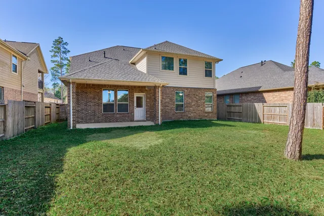 $2,750 | 132 Cobble Medley Court, Conroe, TX 77318