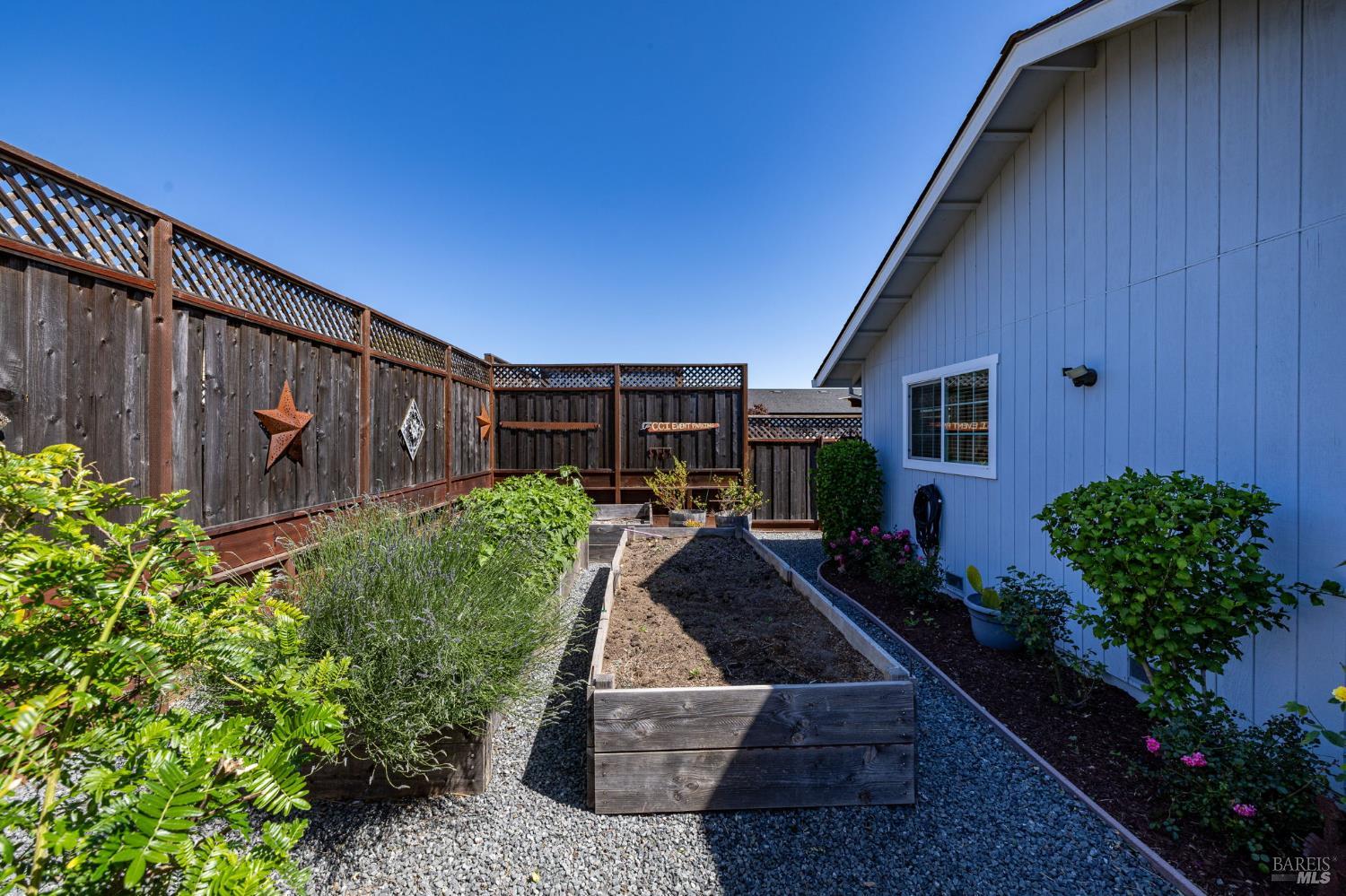3723 Crestview Drive Santa Rosa, CA 95403 - Photo 45 of 60