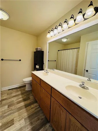 $379,000 | 1160 Andrew Drive, Maryville, MO 64468