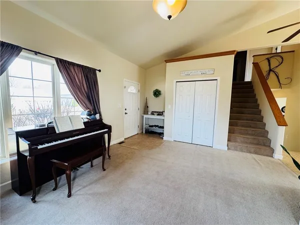 $379,000 | 1160 Andrew Drive, Maryville, MO 64468