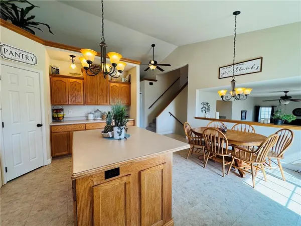 $379,000 | 1160 Andrew Drive, Maryville, MO 64468