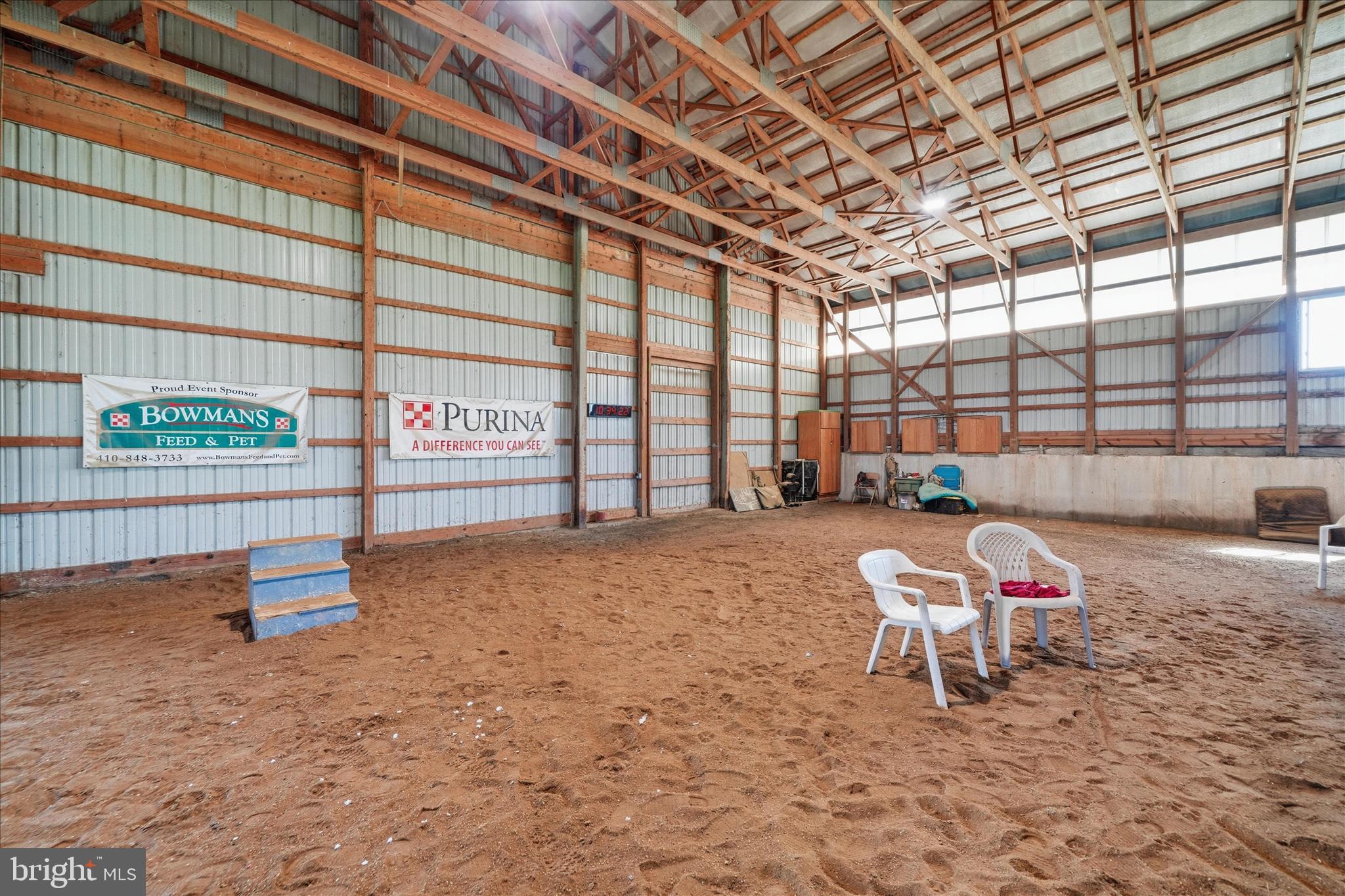 20800 Whites Ferry Road Poolesville, MD 20837 - Photo 6 of 94 Indoor 1