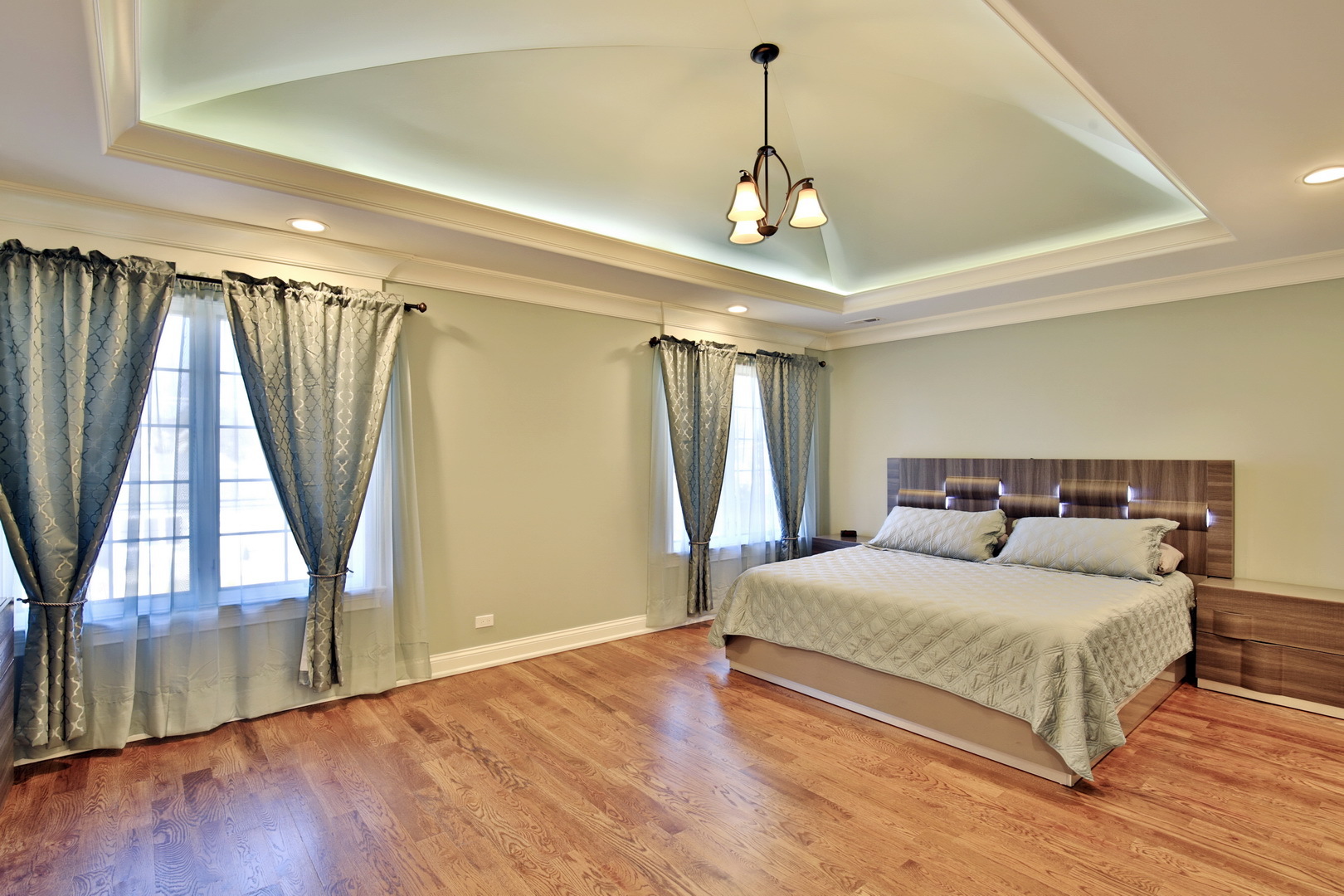 2012 Central Road Glenview, IL 60025 - Photo 16 of 52