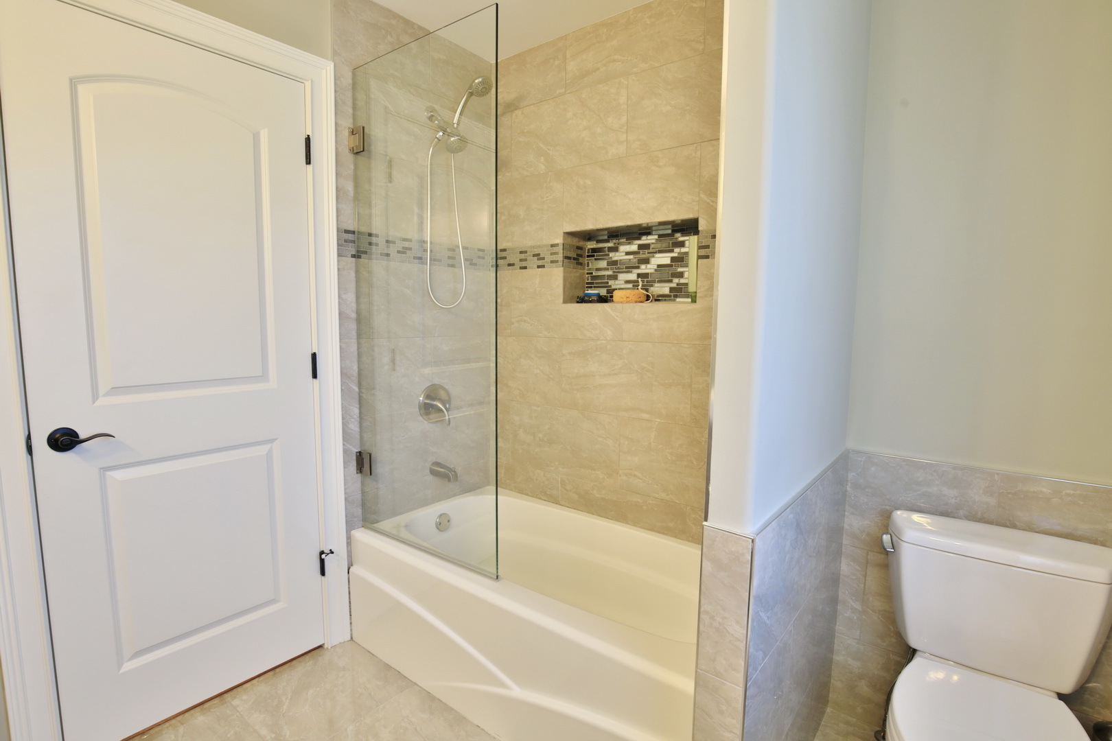 2012 Central Road Glenview, IL 60025 - Photo 28 of 52