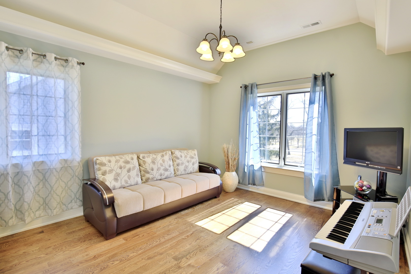 2012 Central Road Glenview, IL 60025 - Photo 30 of 52
