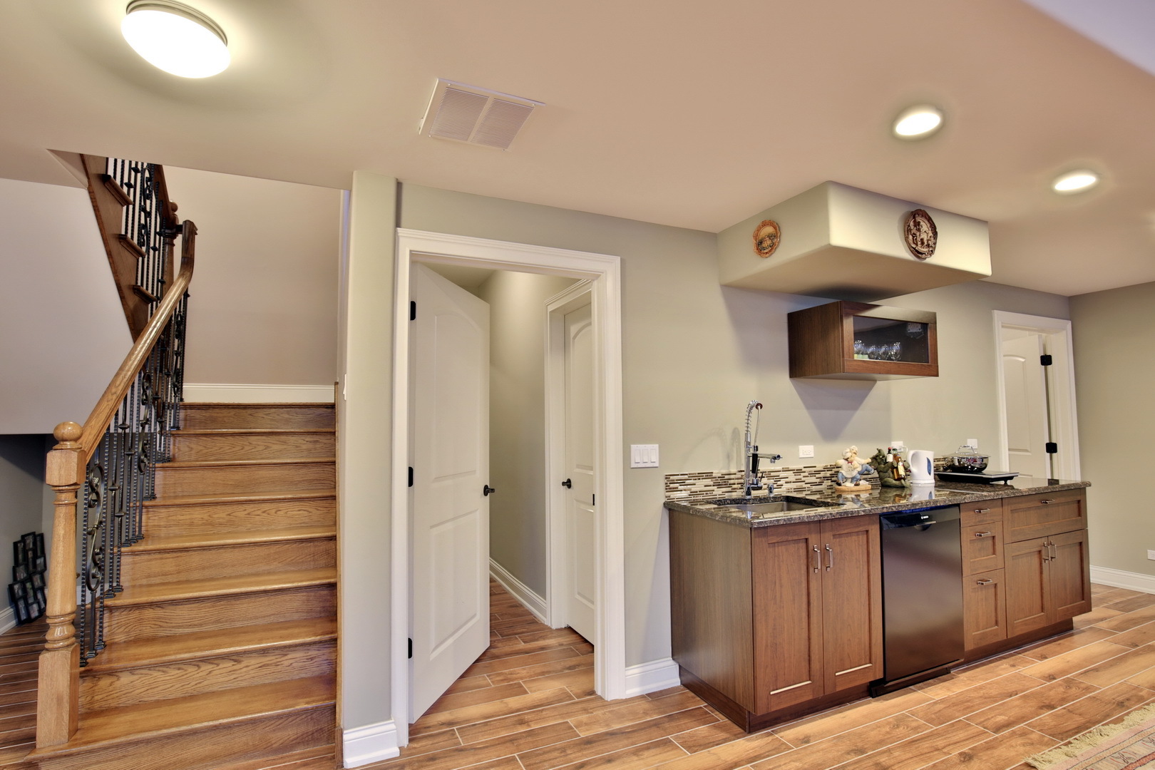 2012 Central Road Glenview, IL 60025 - Photo 41 of 52