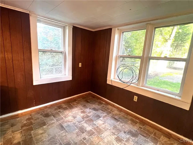 $95,999 | 26 1/2 West Center Street, Cortlandville, NY 13101