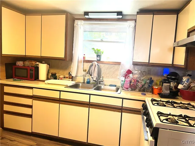 $95,999 | 26 1/2 West Center Street, Cortlandville, NY 13101