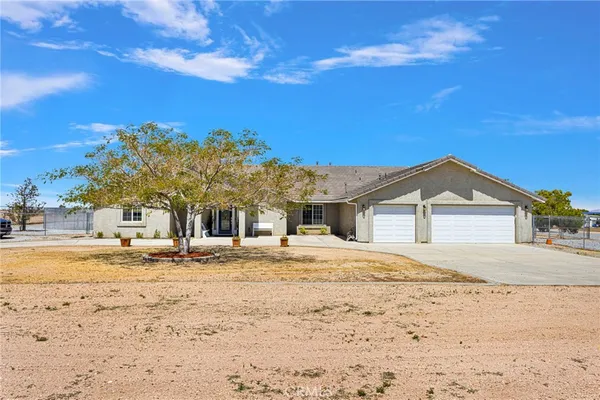 $689,888 | 8828 Vincent Drive, Oak Hills, CA 92344