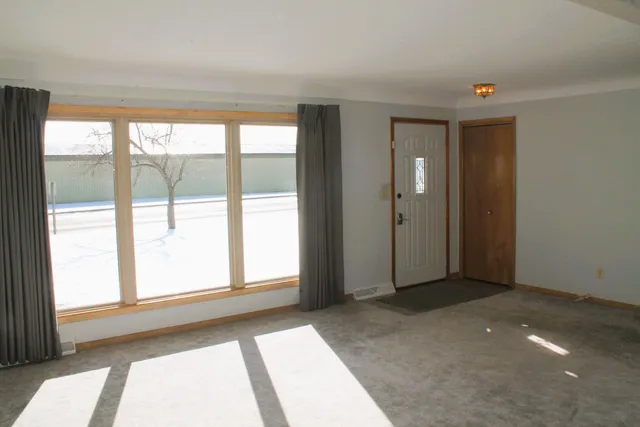 $269,900 | W6846 County Rd OT, Onalaska, WI 54650