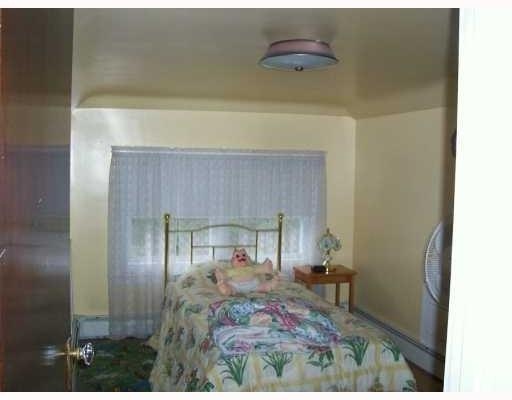 334 Rhodes Avenue Woonsocket, RI 02895 - Photo 5 of 8 Master Bedroom.
