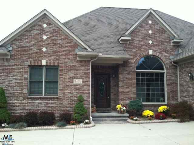 3436 Waldon Road Lake Orion, MI 48360 - Photo 1 of 4 31121210.JPG