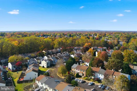a view of a street with wall