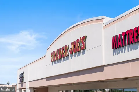 $499,999 | 14435 Salisbury Plain Court, Centreville, VA 20120