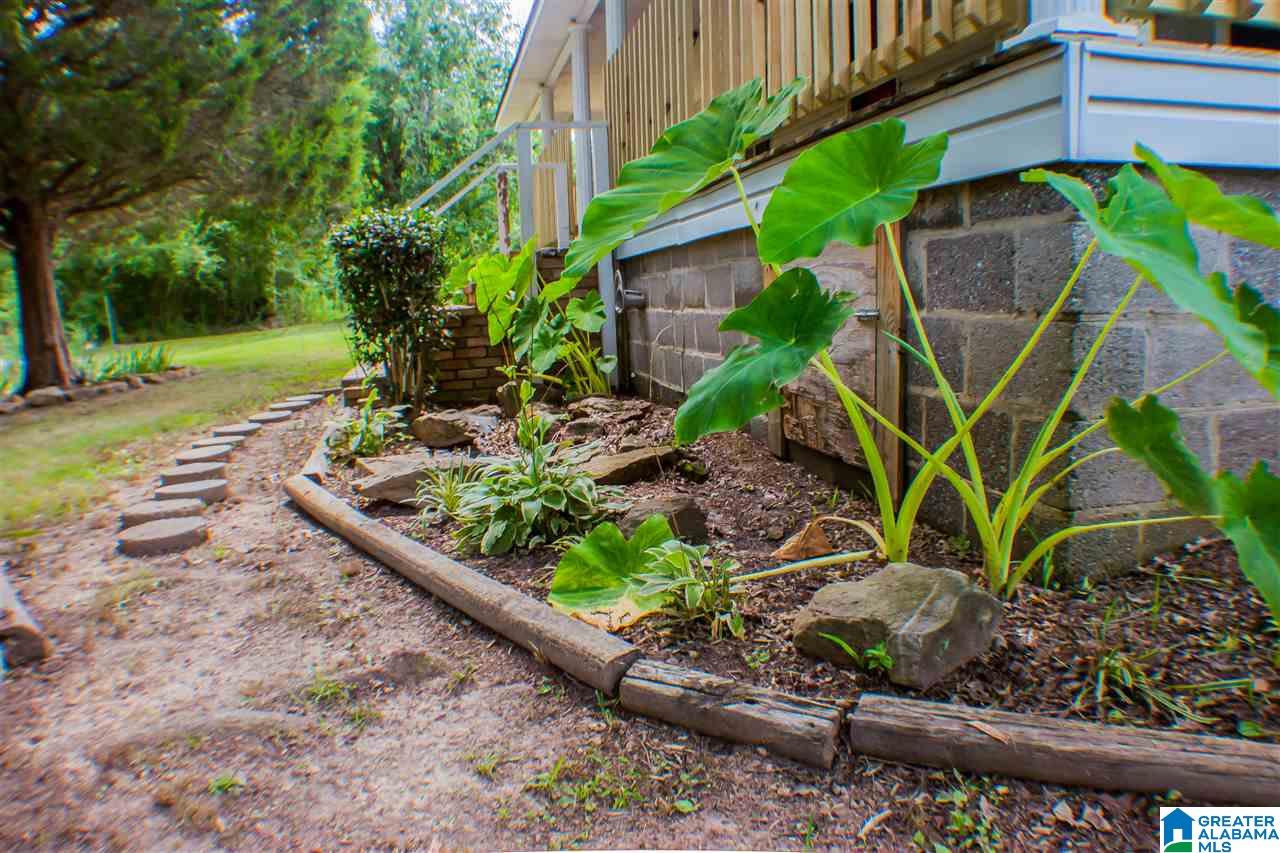 1683 Corner Road Hayden, AL 35079 - Photo 7 of 46