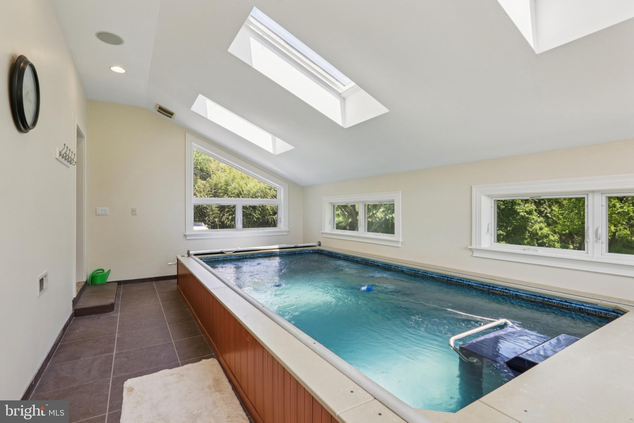 296 Sharon Road Robbinsville, NJ 08691 - Photo 25 of 107