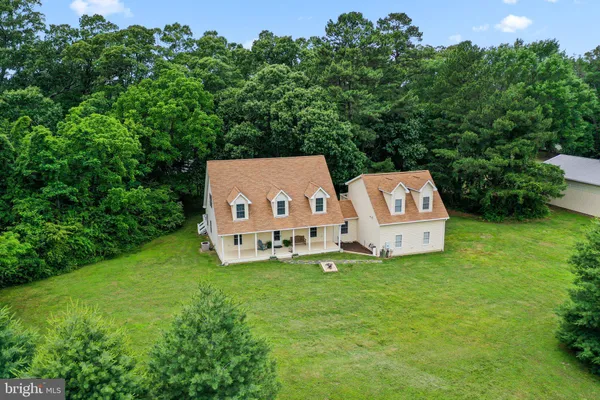 $674,900 | 367 Edgewater Lane, Montross, VA 22520