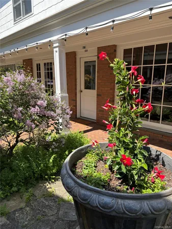 $3,200 | 76 B Westchester Avenue, Pound Ridge, NY 10576