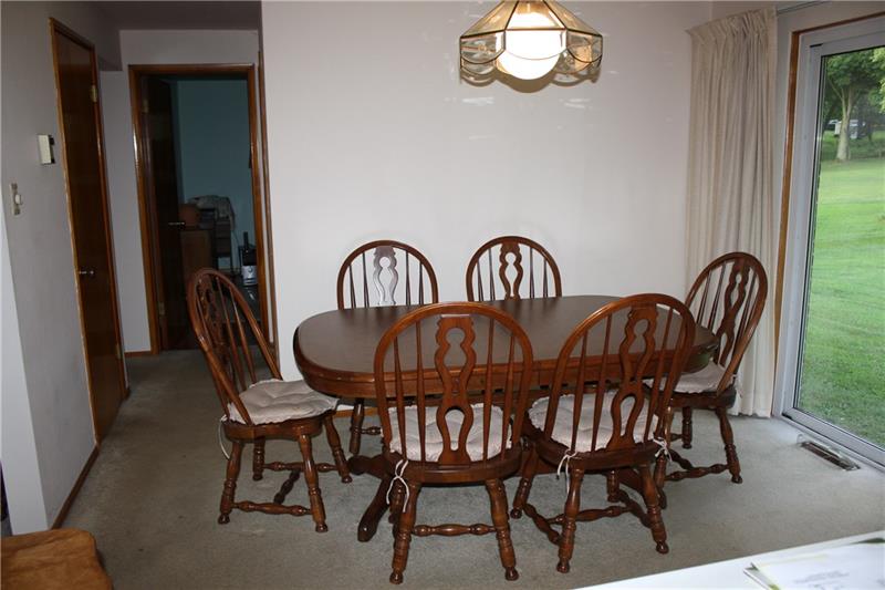 509 South Eberhart Road Butler, PA 16001 - Photo 4 of 14