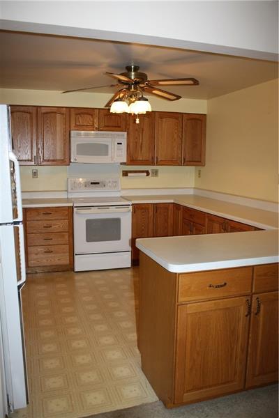 509 South Eberhart Road Butler, PA 16001 - Photo 5 of 14