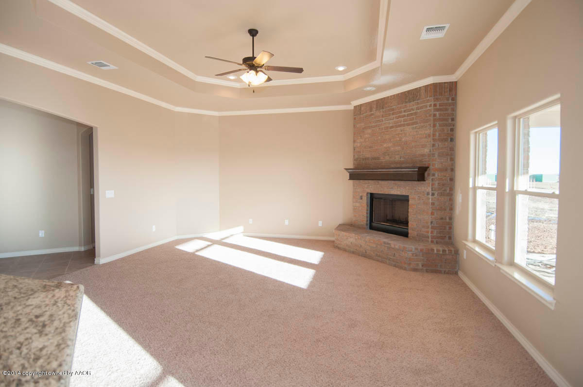 19001 Quail Crossing Road Bushland, TX 79124 - Photo 5 of 34 LIVING VIEW 2