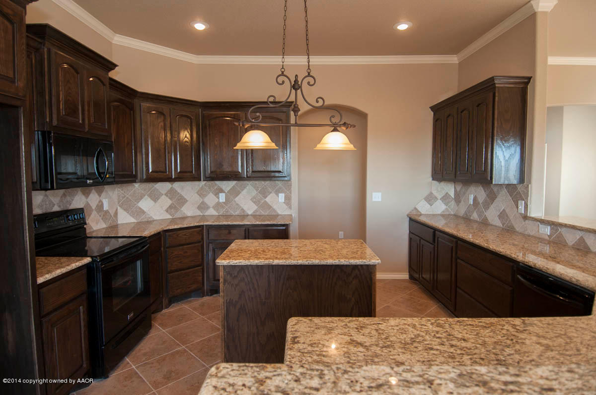 19001 Quail Crossing Road Bushland, TX 79124 - Photo 8 of 34 KITCHEN VIEW 3