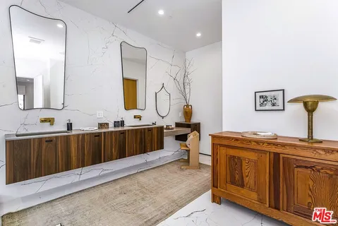 $9,975,000 | 324 South Medio Drive, Los Angeles, CA 90049