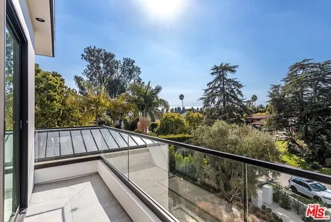 $9,975,000 | 324 South Medio Drive, Los Angeles, CA 90049