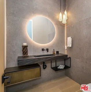 $9,975,000 | 324 South Medio Drive, Los Angeles, CA 90049