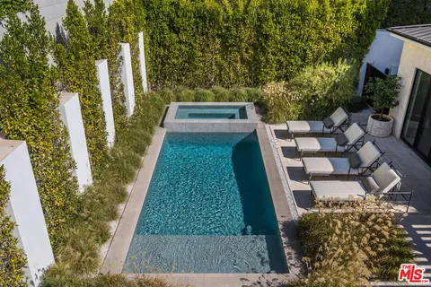 $9,975,000 | 324 South Medio Drive, Los Angeles, CA 90049