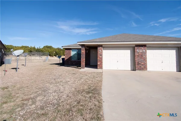 $1,200 | 609 Bermuda, Unit A, Copperas Cove, TX 76522