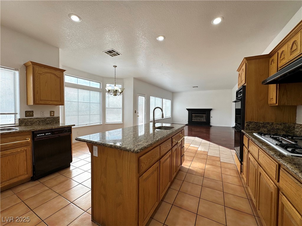 7913 Waterfalls Avenue Las Vegas, NV 89128 - Photo 13 of 45