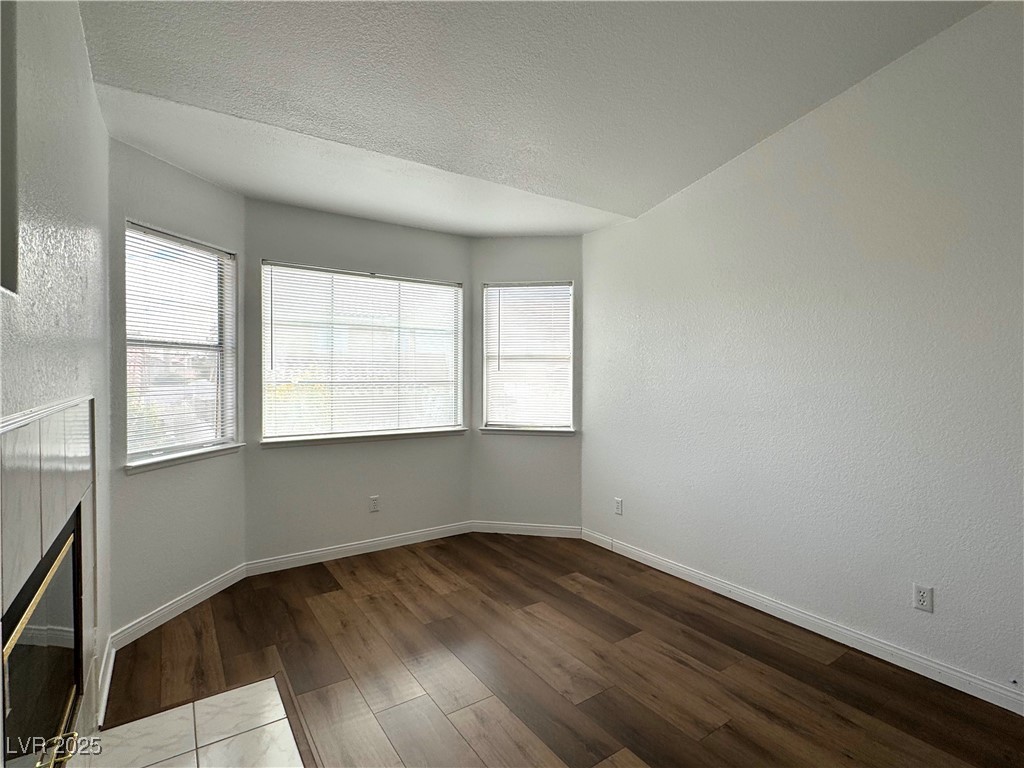 7913 Waterfalls Avenue Las Vegas, NV 89128 - Photo 26 of 45