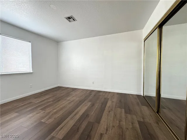 $2,428 | 7913 Waterfalls Avenue, Las Vegas, NV 89128