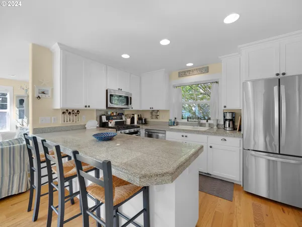 $995,000 | 782 Woodland Avenue, Gearhart, OR 97138