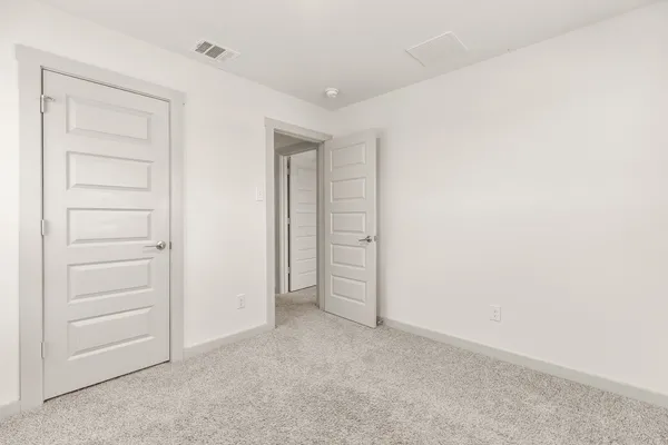 $1,999 | 117 New Hampton Way, San Marcos, TX 78666