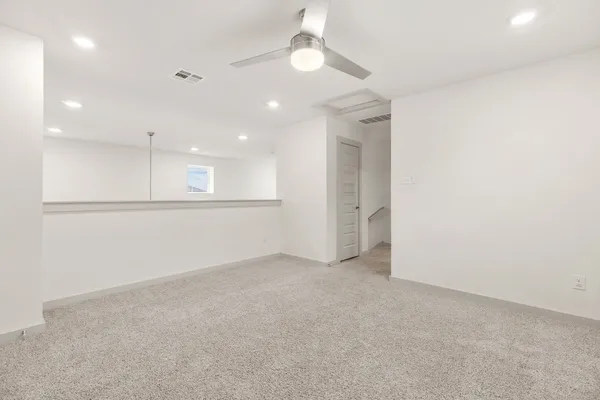 $1,999 | 117 New Hampton Way, San Marcos, TX 78666