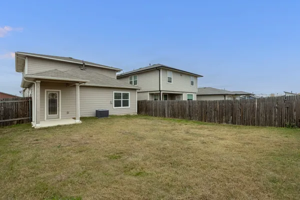 $1,999 | 117 New Hampton Way, San Marcos, TX 78666