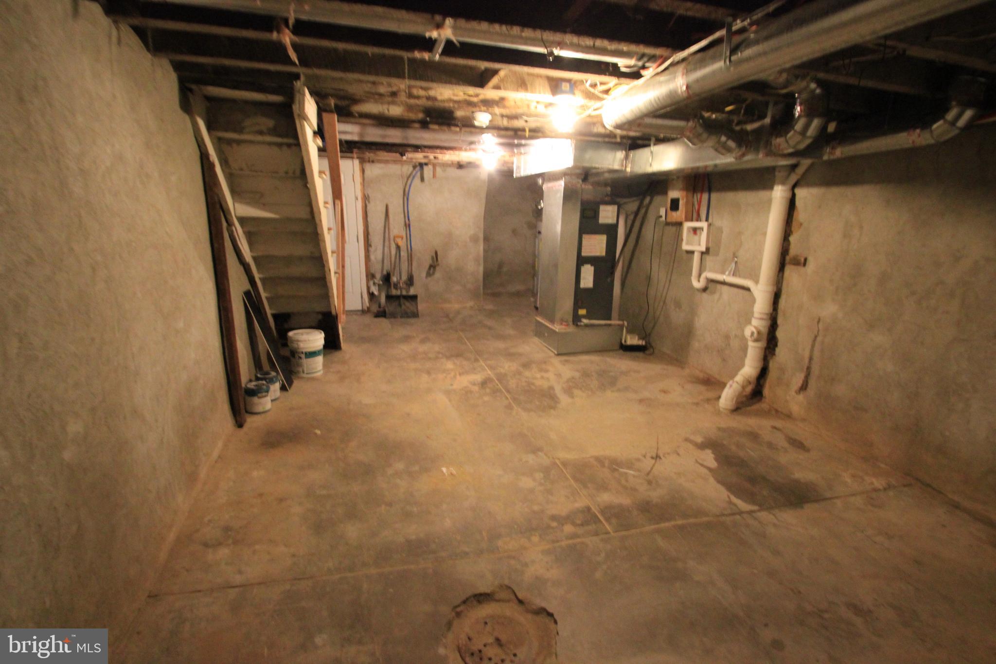 7819 Temple Road Philadelphia, PA 19150 - Photo 10 of 12 Gallery Image 10