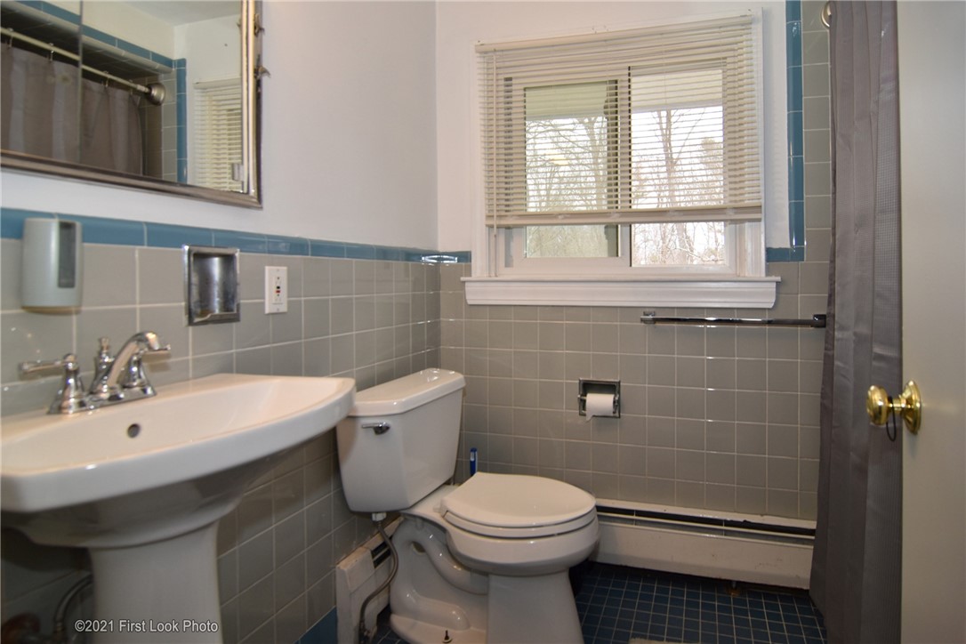 470 Spring Green Road Warwick, RI 02888 - Photo 28 of 35 Gallery Image 28