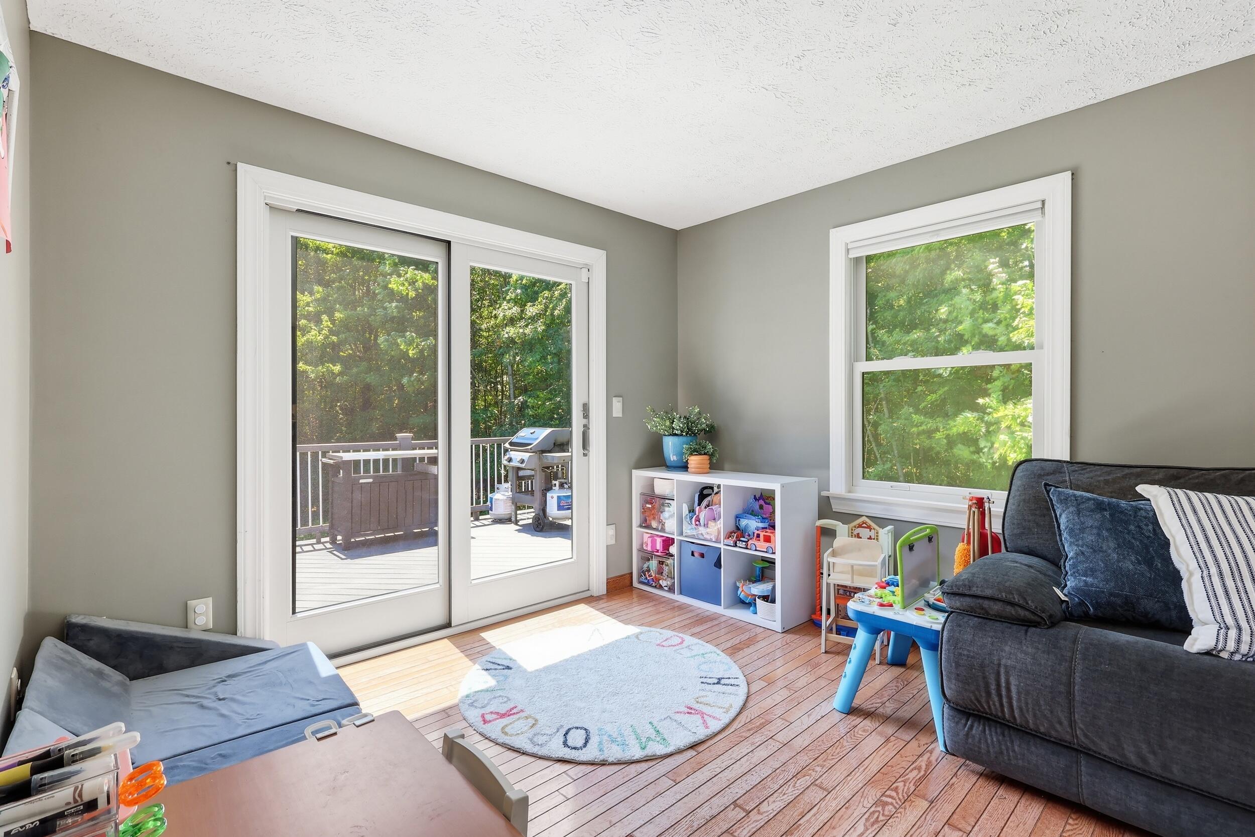 36 South & V Lane Augusta, ME 04330 - Photo 23 of 81 25_breauxmediaco_025