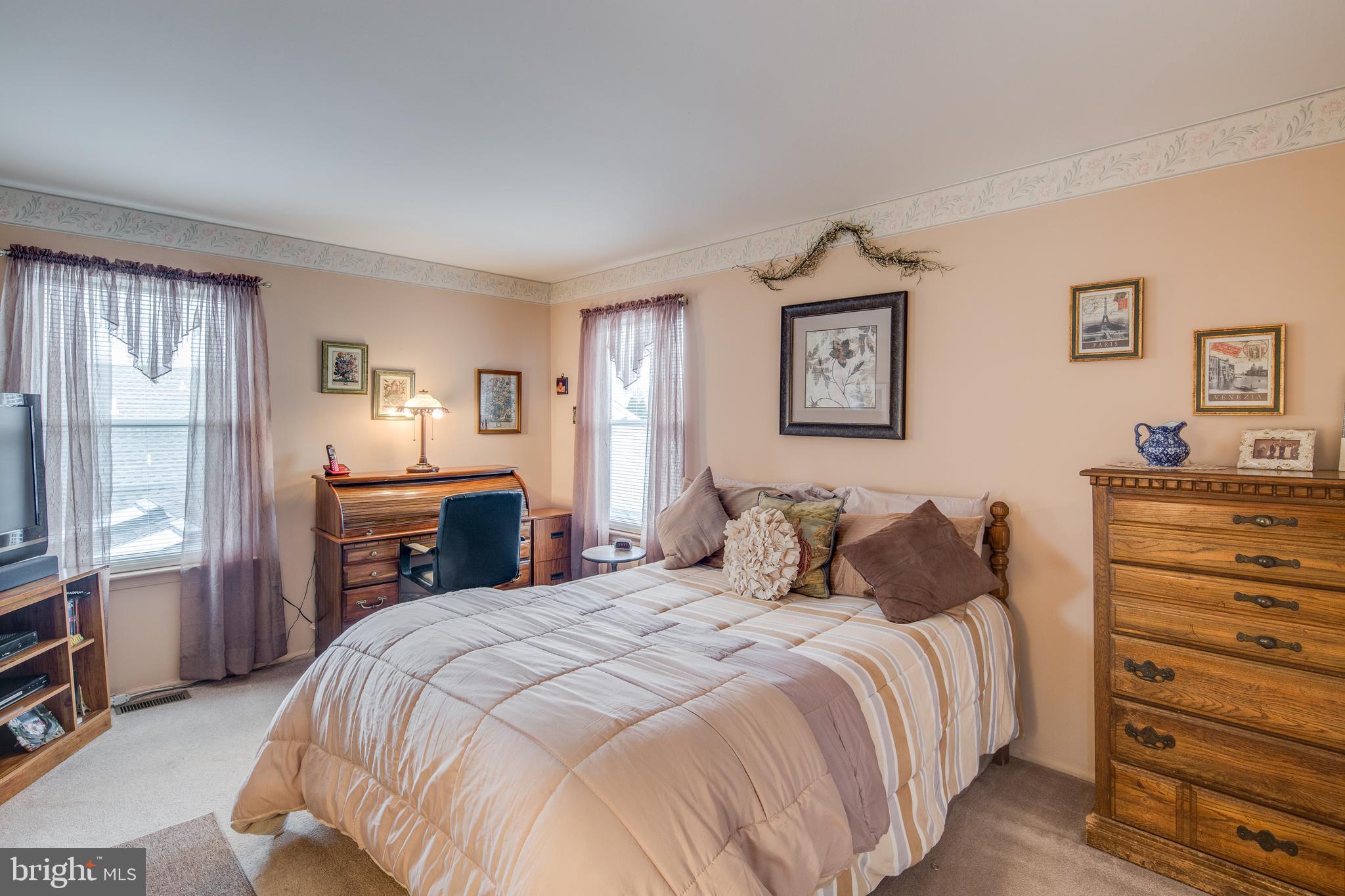 63 Longhurst Road Marlton, NJ 08053 - Photo 15 of 27