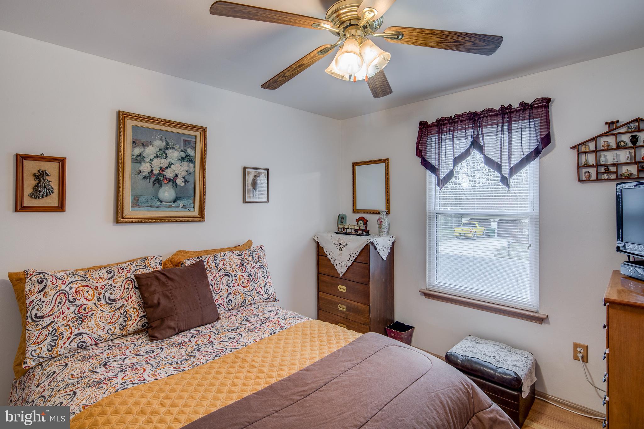 63 Longhurst Road Marlton, NJ 08053 - Photo 18 of 27